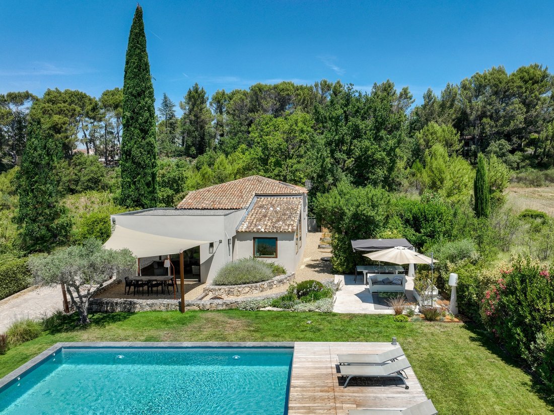 House in Le Tholonet, Provence-Alpes-Côte d'Azur, France 2 - 18535913