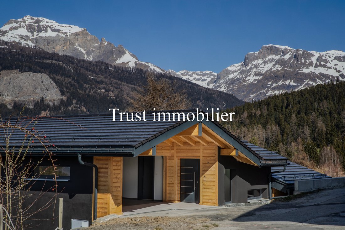 Chalet in Crans-Montana, Valais, Switzerland 1 - 18534128