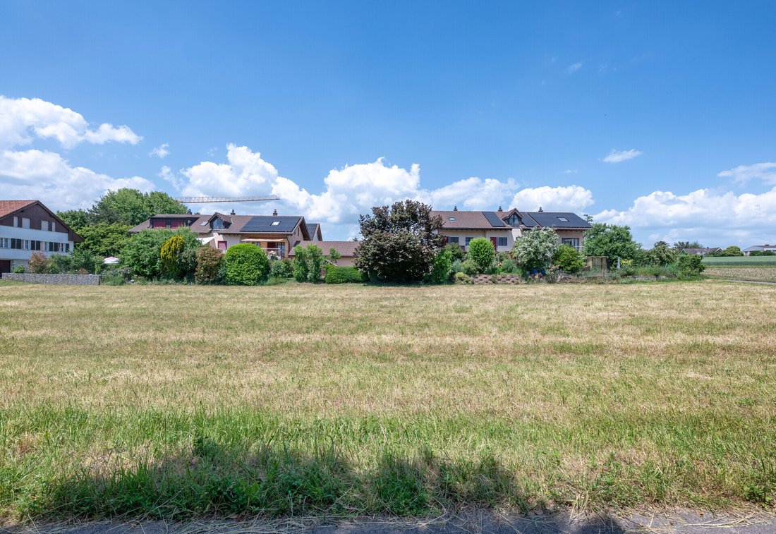 Land in Ins, Canton of Bern, Switzerland 4 - 18533991