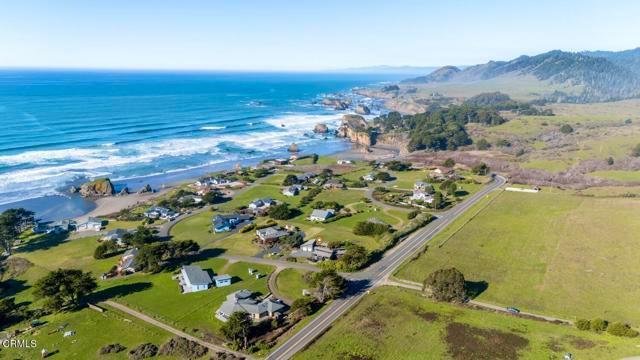 House in Fort Bragg, California, United States 2 - 18533767