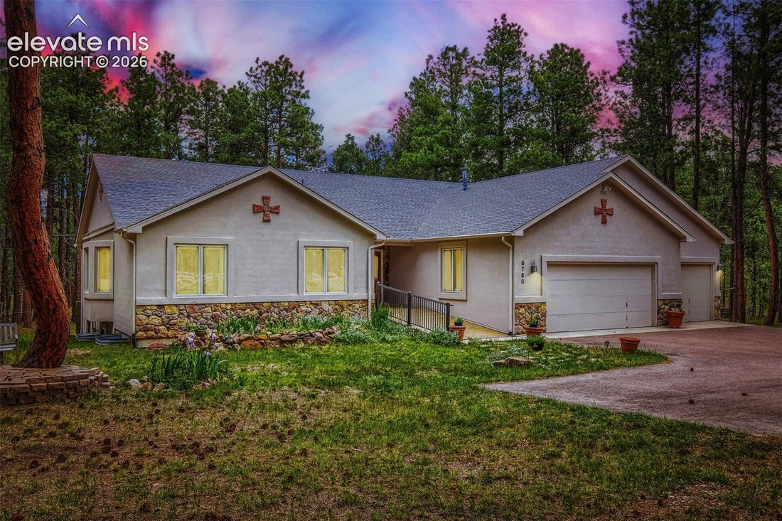 House in Colorado Springs, Colorado, United States 2 - 18159969