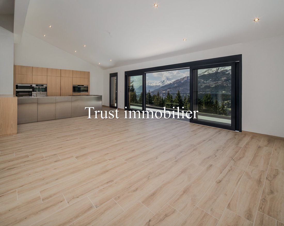 Chalet in Crans-Montana, Valais, Switzerland 2 - 18534128