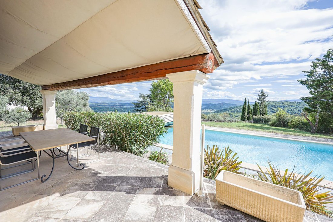 House in Gordes, Switzerland 5 - 18534154