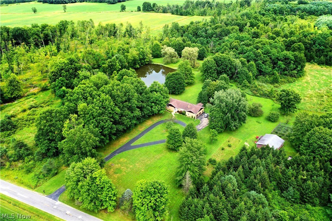 House in Farmdale, Ohio, United States 3 - 18532896