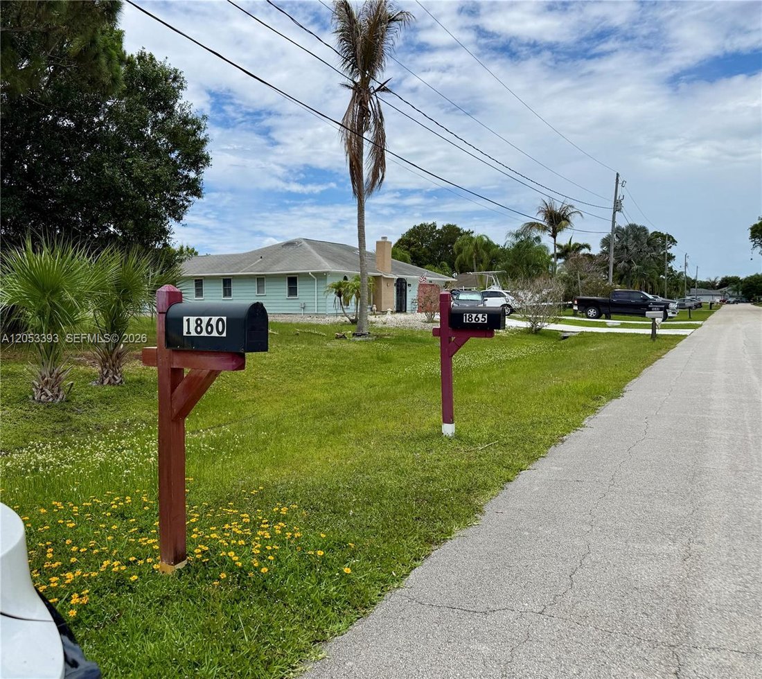 House in Port St. Lucie, Florida, United States 2 - 18536068