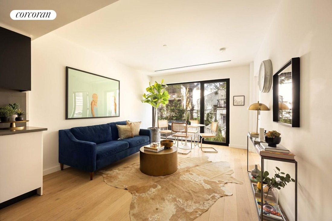 Condo in New York, New York, United States 1 - 18212550
