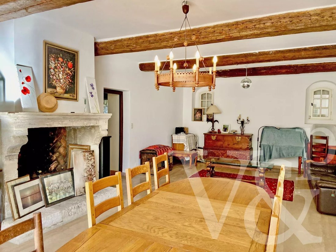 Country House in Campagne, Senas, France 5 - 15513318