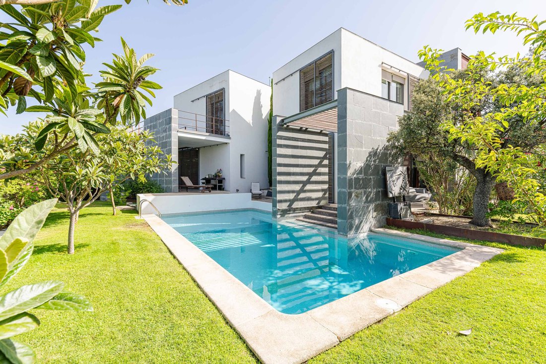 House in Las Rozas de Madrid, Comunidad de Madrid, Spain 1 - 18535941