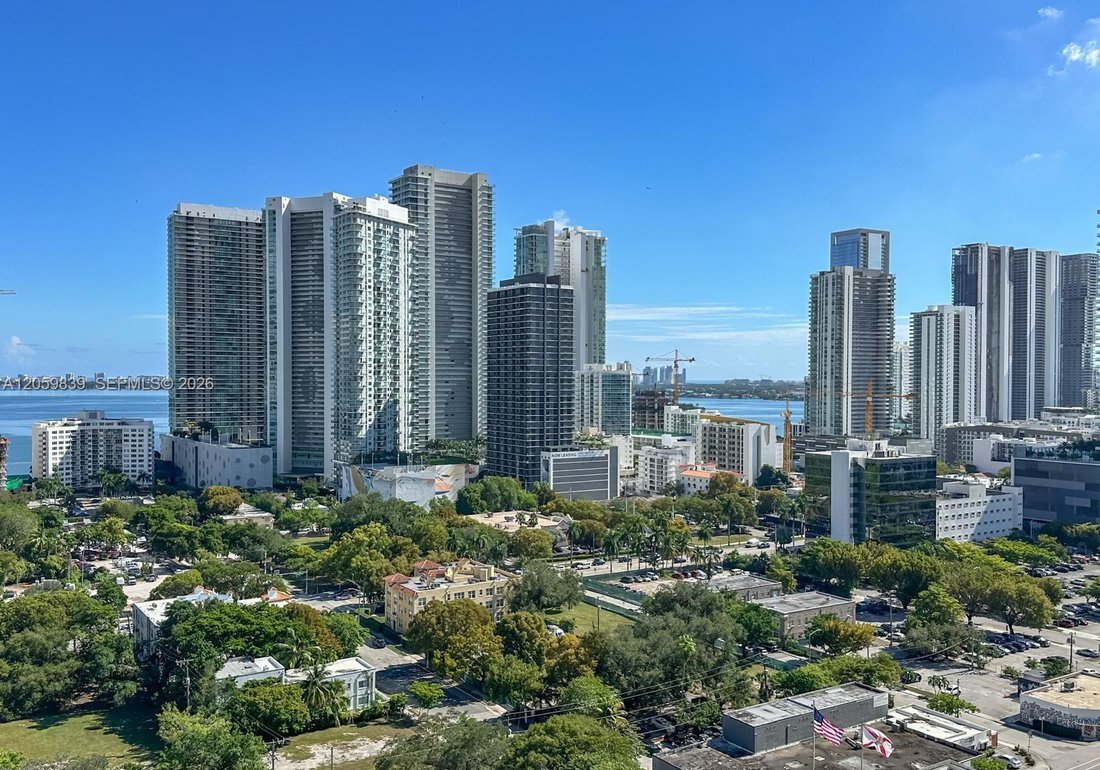 Condo in Miami, Florida, United States 3 - 18536117