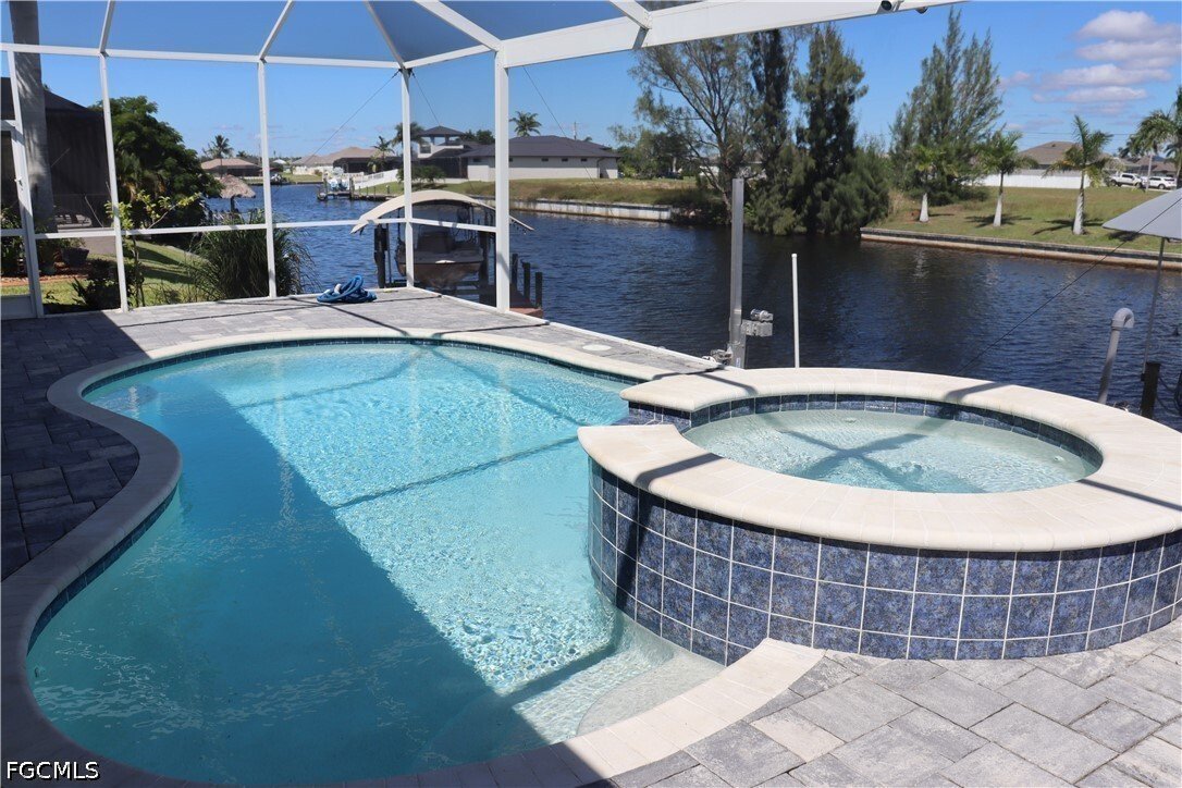 House in Cape Coral, Florida, United States 1 - 18534353