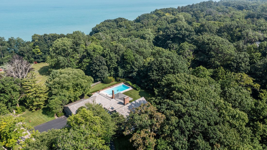 House in Lake Bluff, Illinois, United States 2 - 18532180