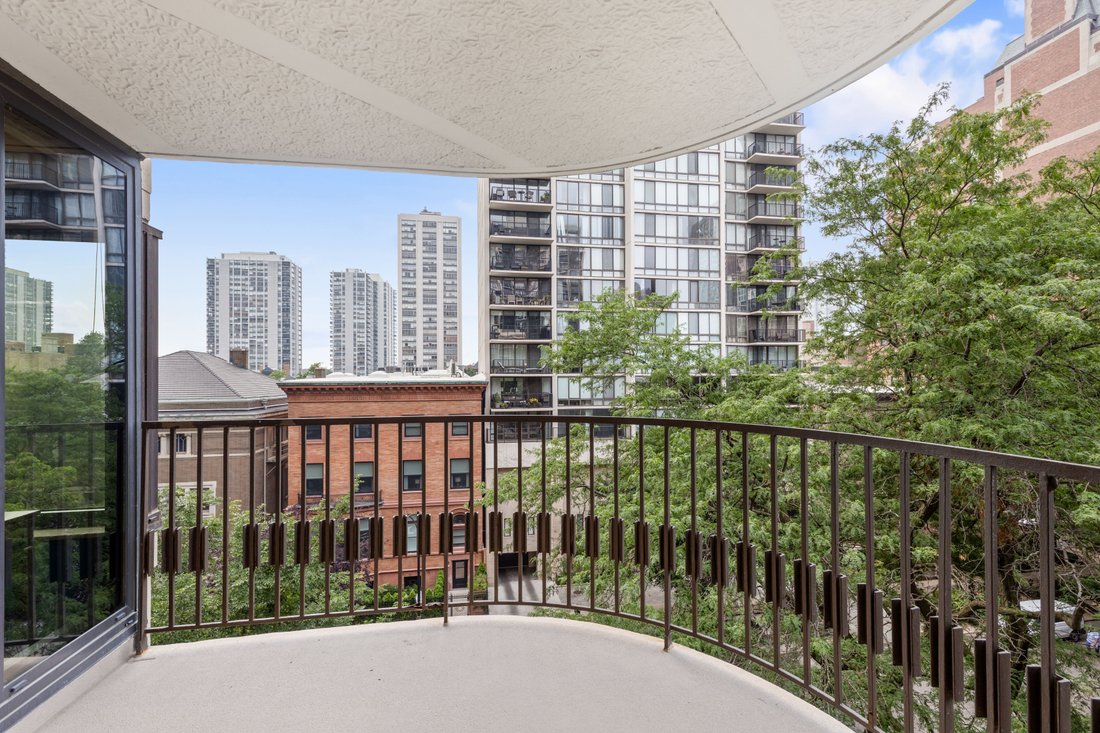 House in Chicago, Illinois, United States 2 - 18533845