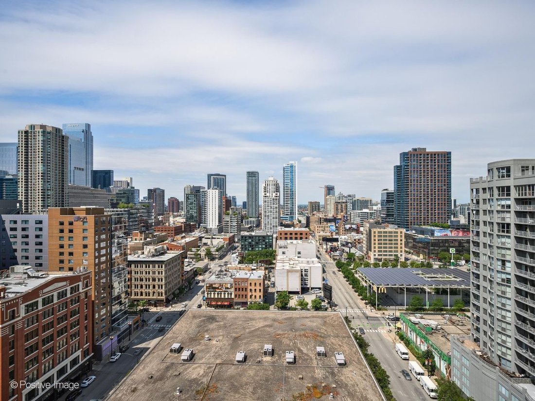 Condo in Chicago, Illinois, United States 5 - 18534963