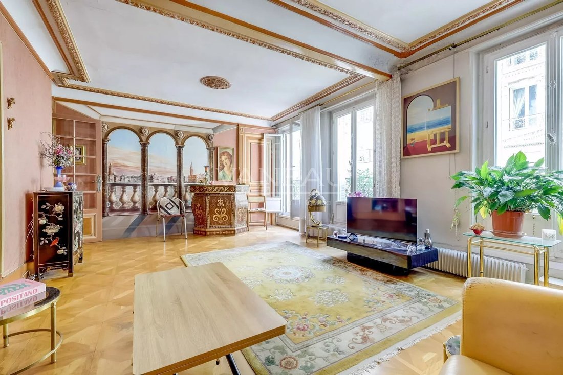 Apartment in Odéon, Paris 6e Arrondissement, Paris 3 - 18536424