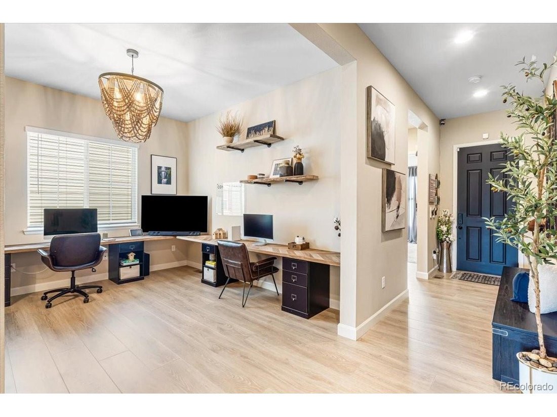 House in Aurora, Colorado, United States 5 - 18535109