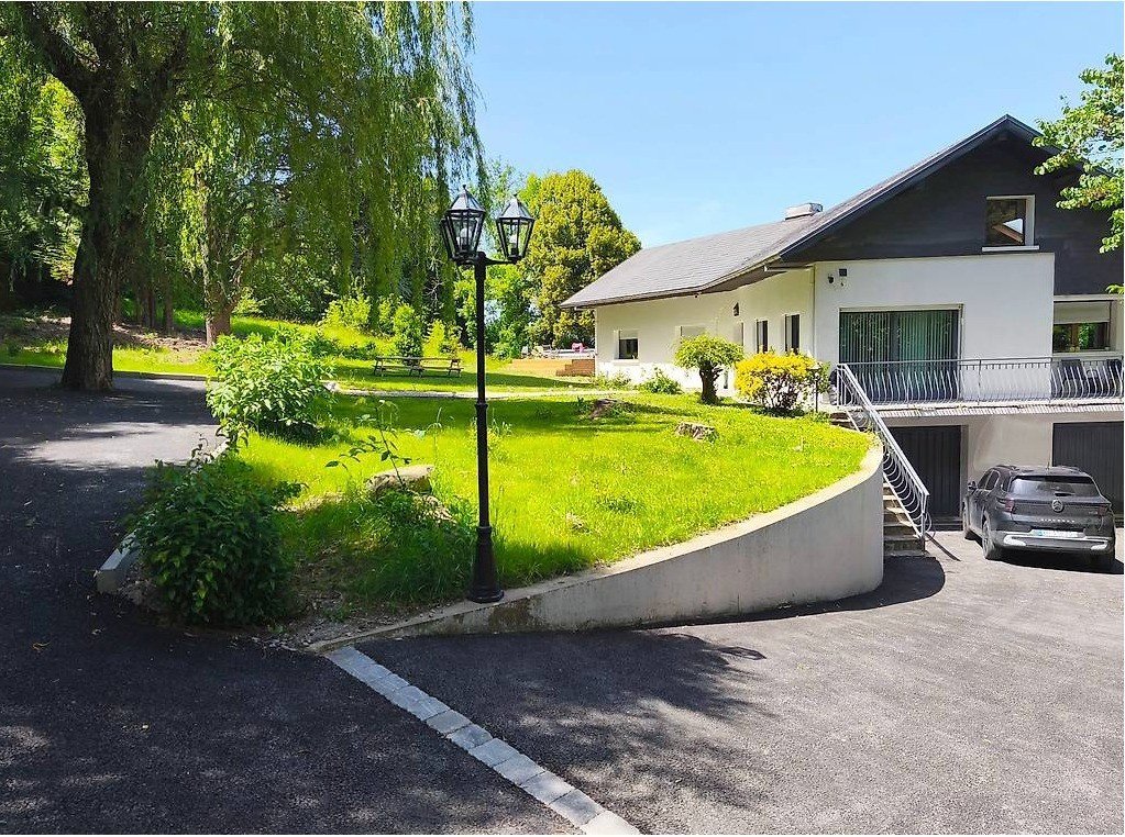 House in Vétraz-Monthoux, Auvergne-Rhône-Alpes, France 2 - 18536065