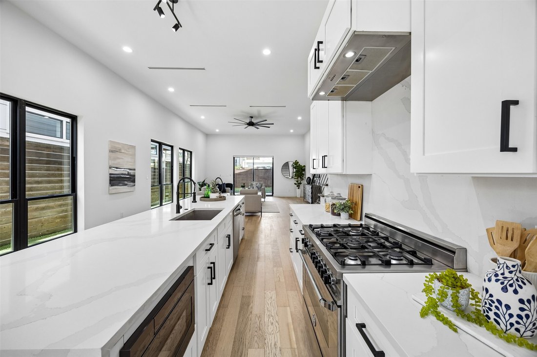 House in Dallas, Texas, United States 4 - 18536155