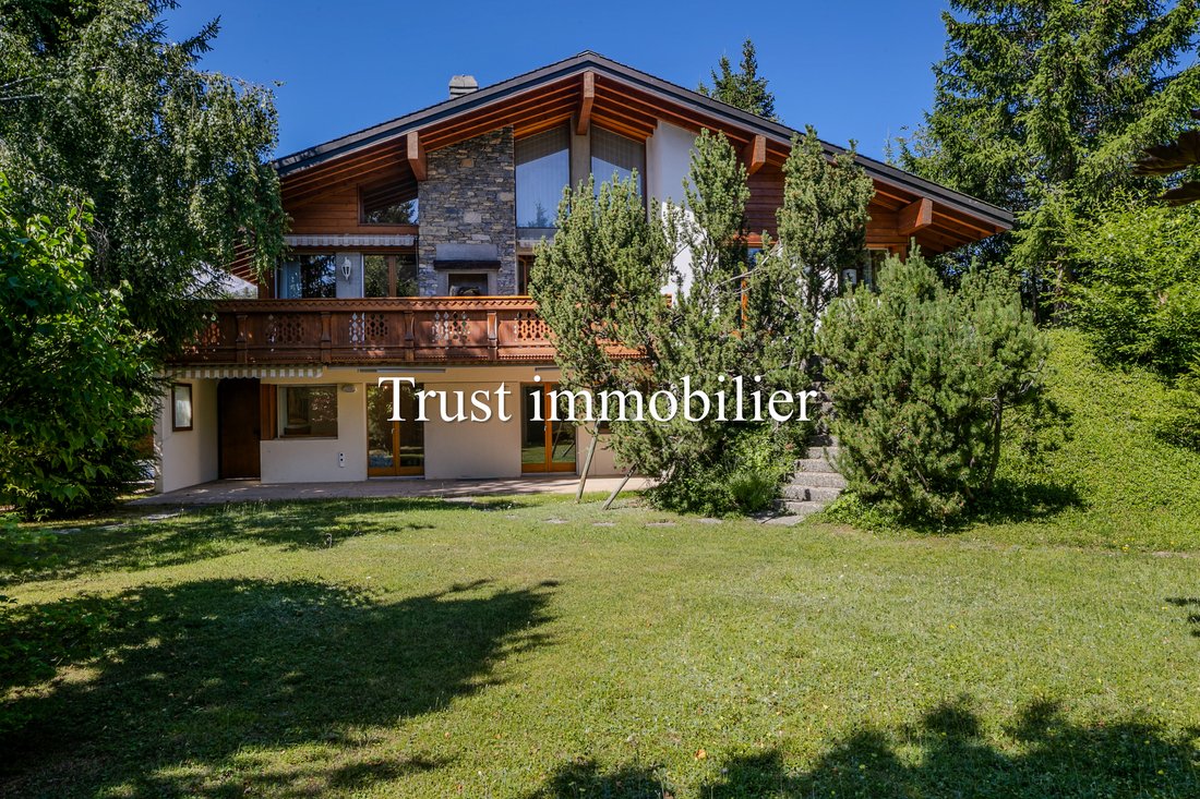 Chalet in Crans-Montana, Valais, Switzerland 1 - 18534337