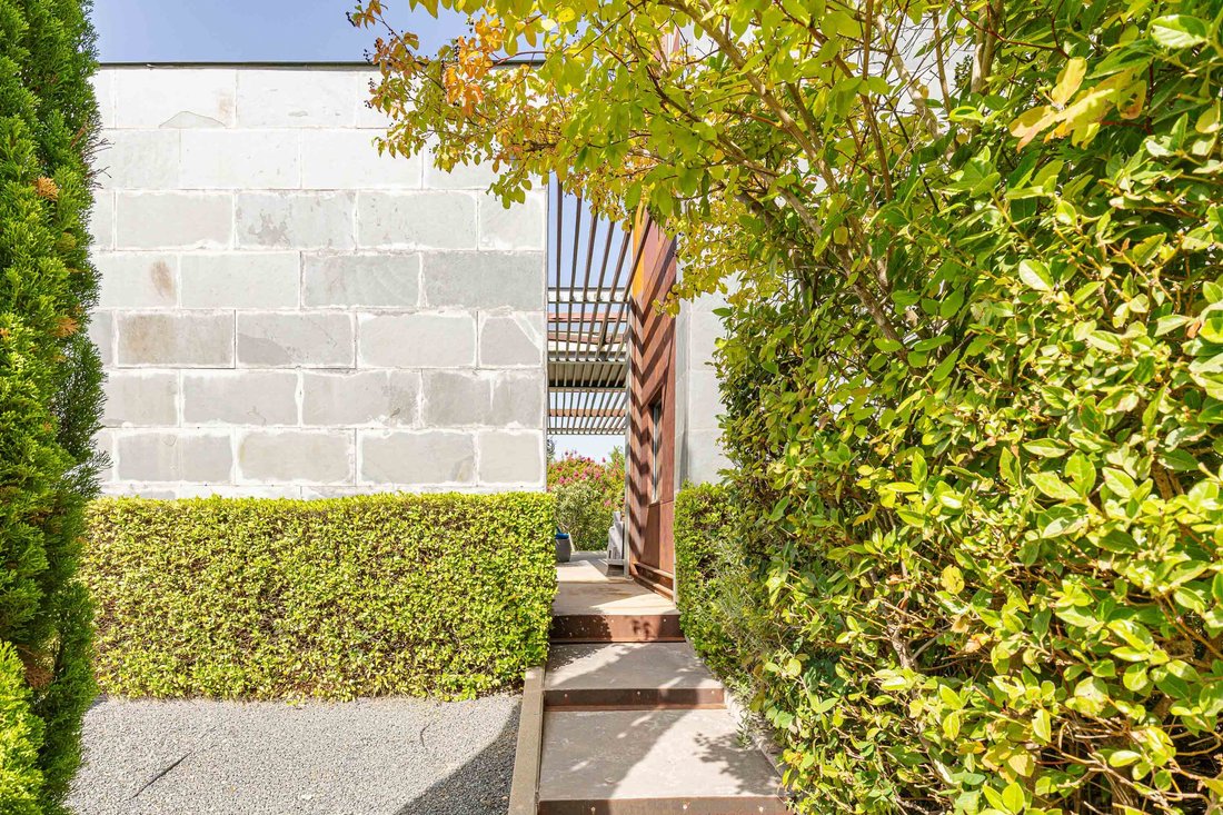 House in Las Rozas de Madrid, Comunidad de Madrid, Spain 3 - 18535941