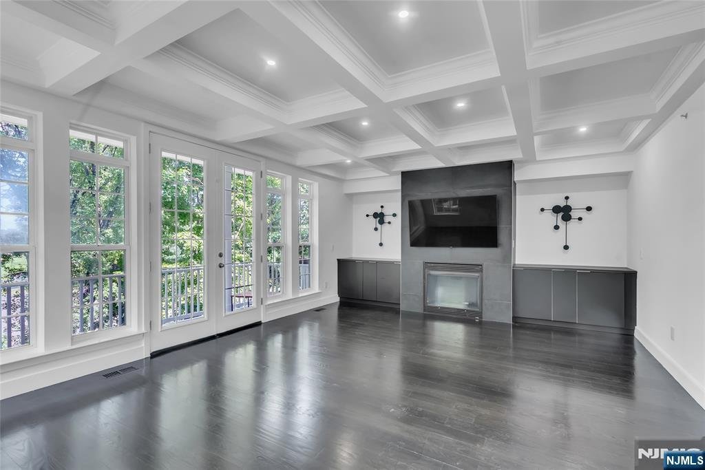Townhouse in Secaucus, New Jersey, United States 4 - 18535478