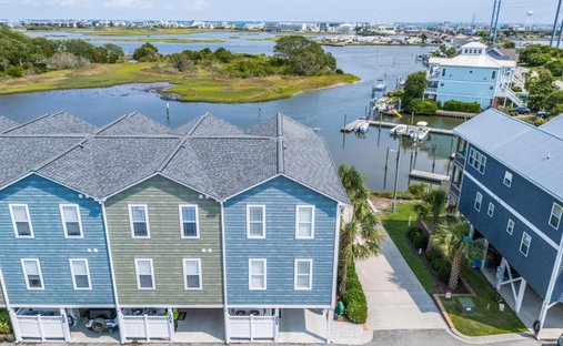 Stadthaus in Topsail Beach, North Carolina, Vereinigte Staaten 1