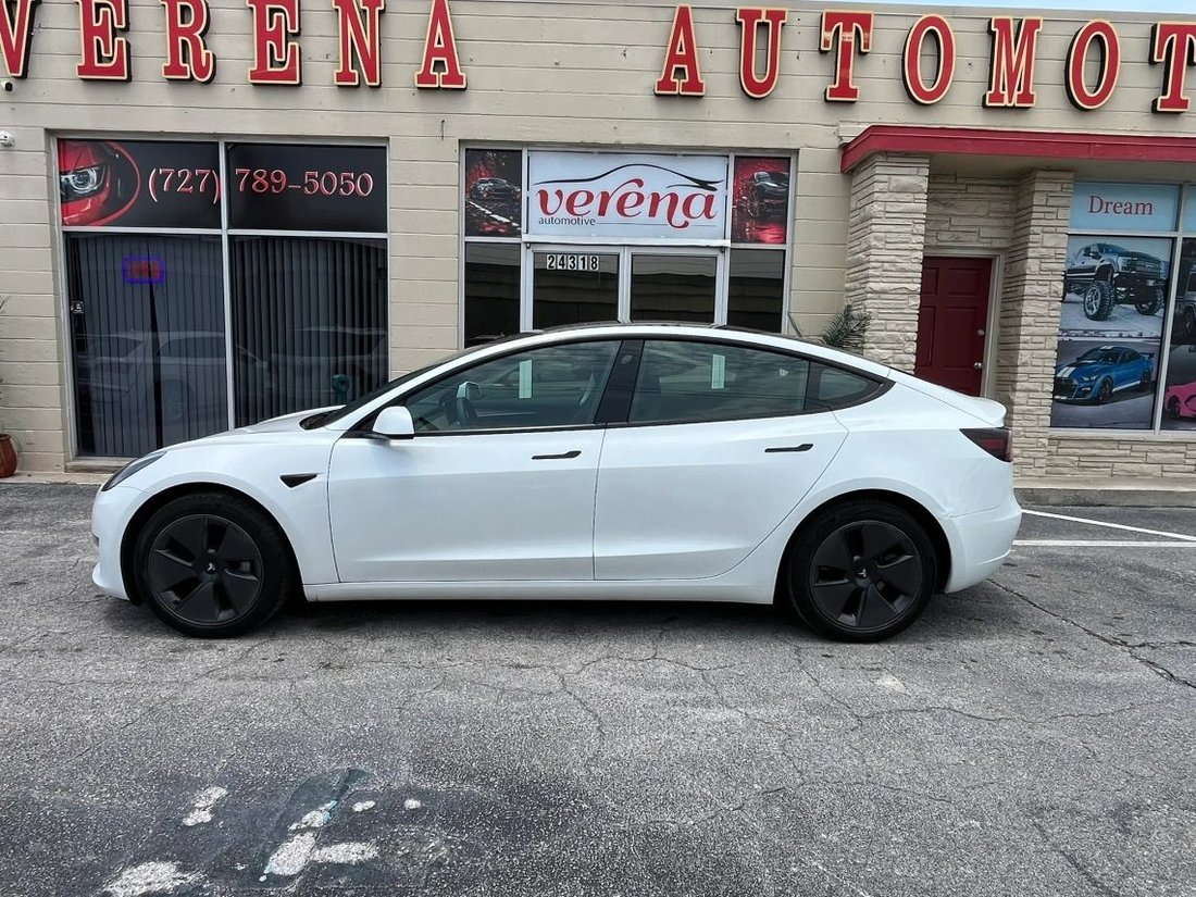Sedan in Clearwater, FL, United States 3 - 18536670