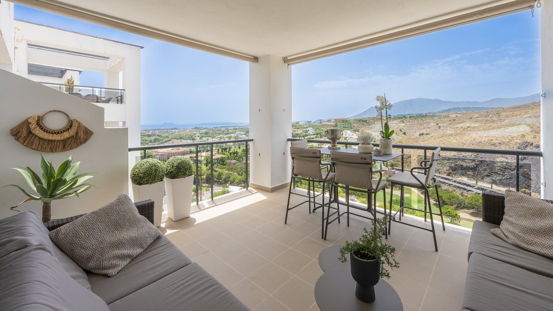 Apartment in Benahavis, Andalusia, Spain 2 - 18535134
