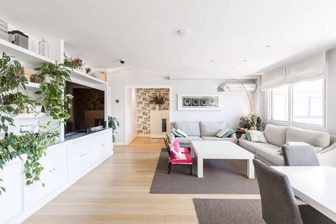 Apartment in Pozuelo de Alarcon, Comunidad de Madrid, Spain 2 - 18536019