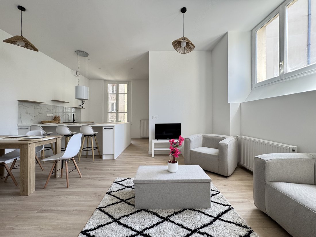 Apartment in Forêt, Saint-Germain-en-Laye, France 1 - 18534976