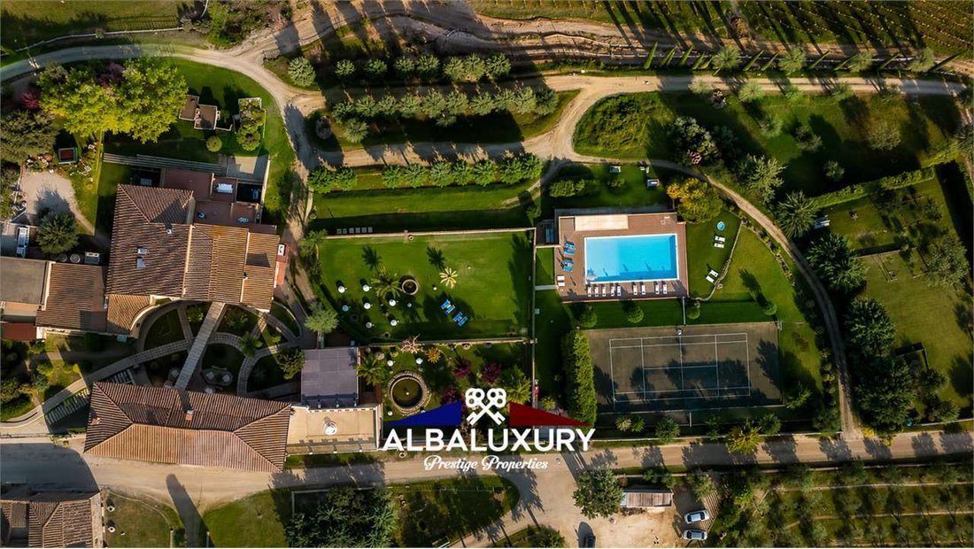 Villa in Castellina in Chianti, Tuscany, Italy 1 - 15347508