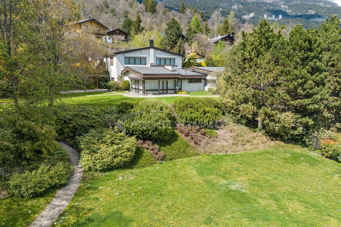 House in Crans-Montana, Valais, Switzerland 2 - 18534123