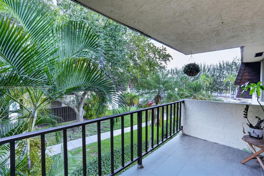 Condo in Miami, Florida, United States 2 - 18536094