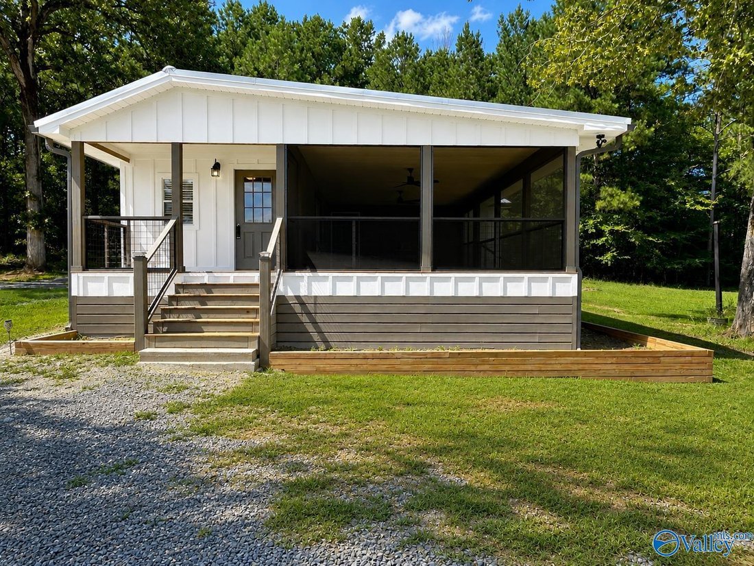 House in Centre, Alabama, United States 3 - 18535208