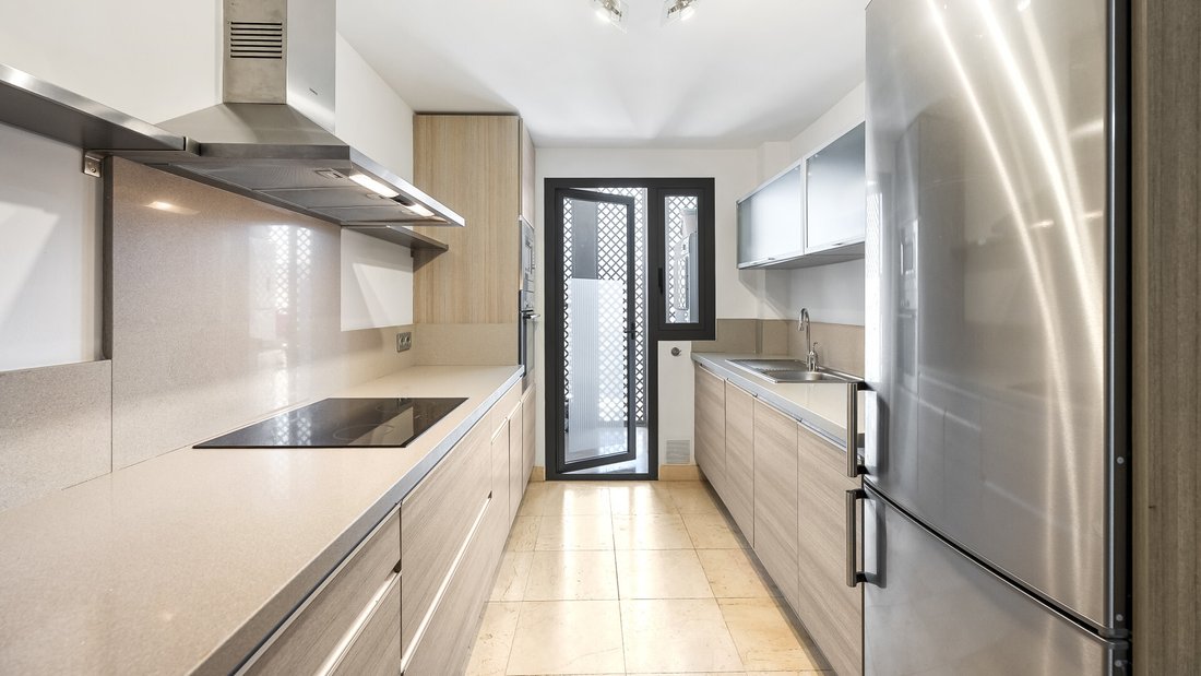 Apartment in Benahavis, Andalusia, Spain 5 - 18535134