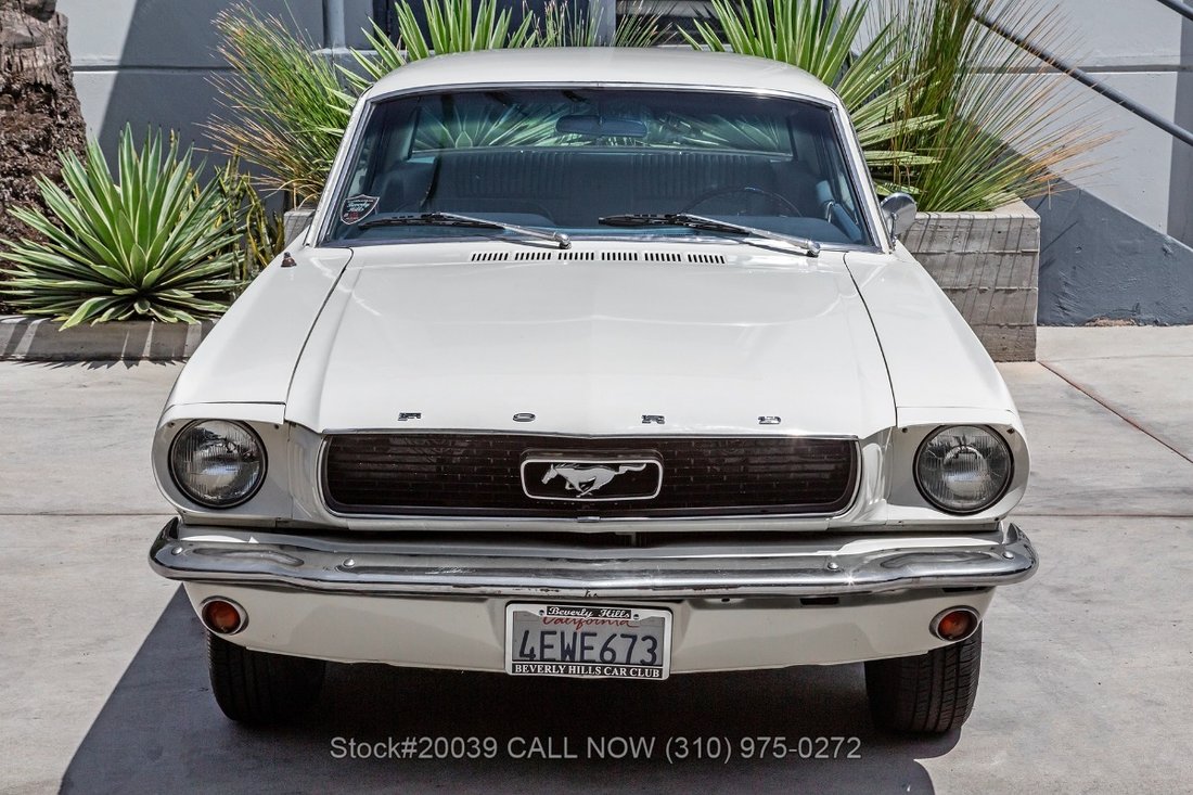Ford Mustang in Los Angeles, CA 2 - 18536186