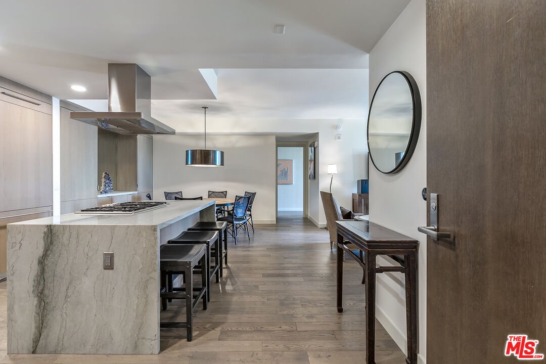 Santa Monica, California, United States 2 - 18536076