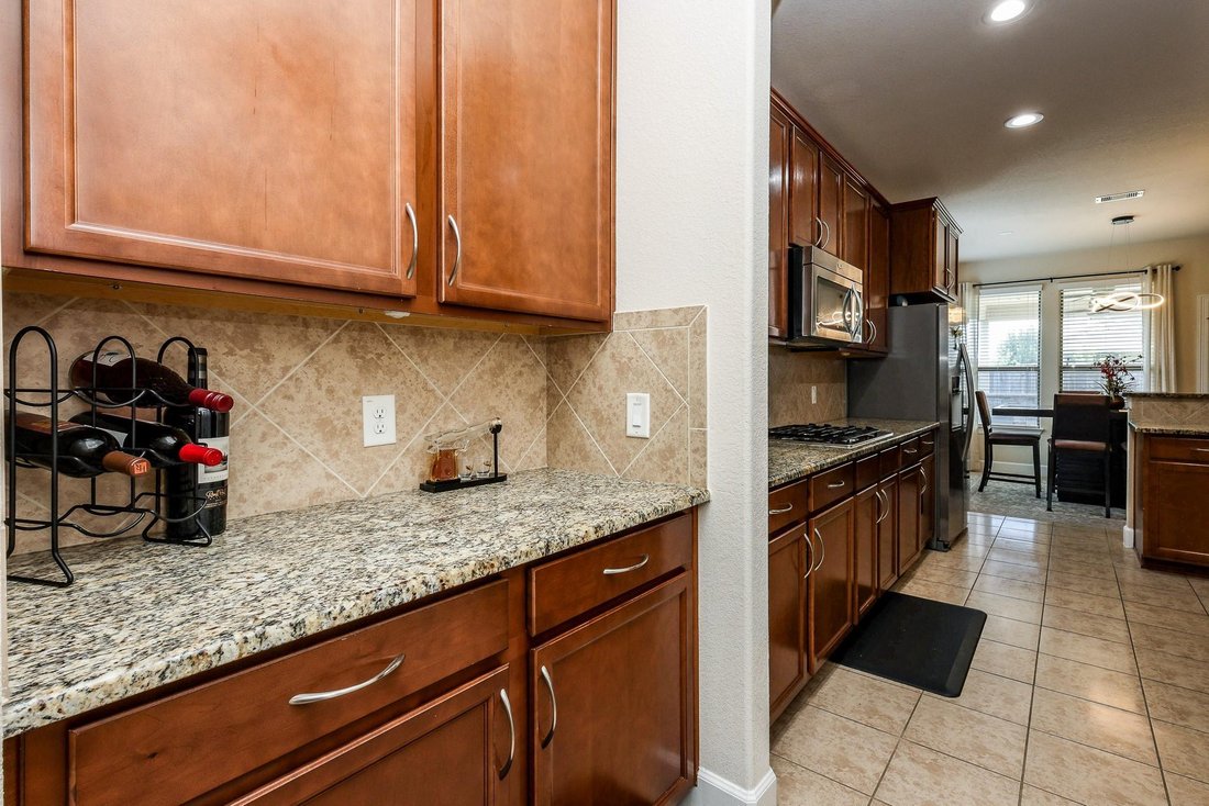 House in Houston, Texas, United States 5 - 18532678