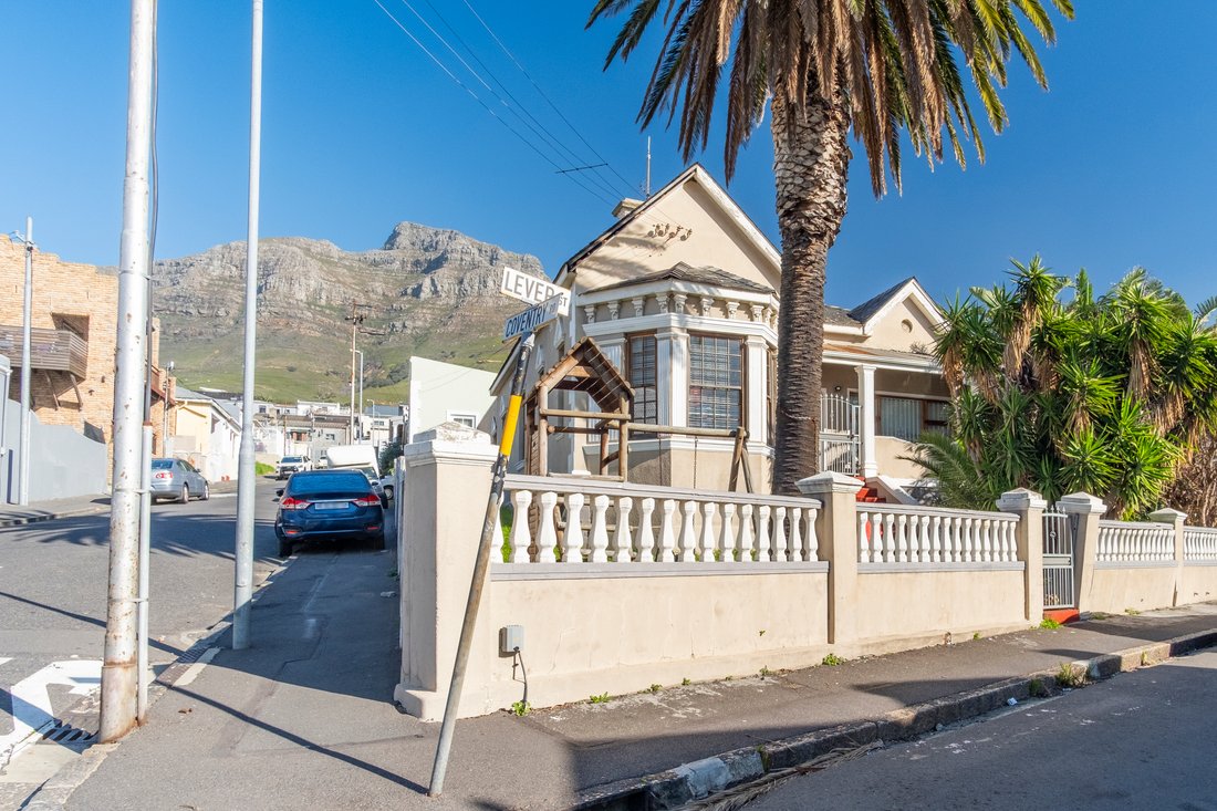 House in Observatory, Cape Town, South Africa 1 - 18536831