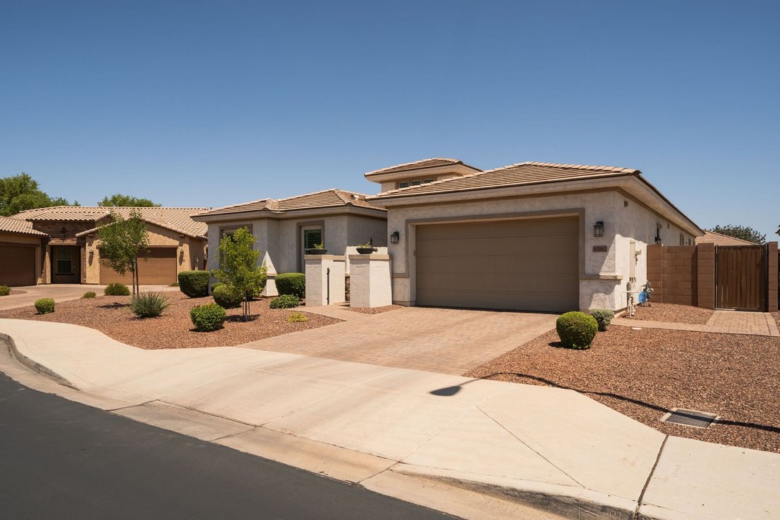 House in El Mirage, Arizona, United States 3 - 18533163