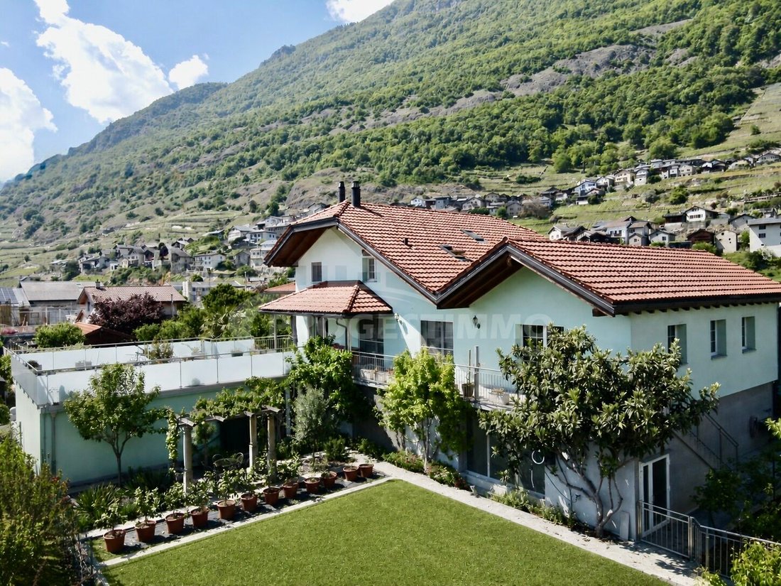 Villa in Fully, Valais, Switzerland 3 - 18534088