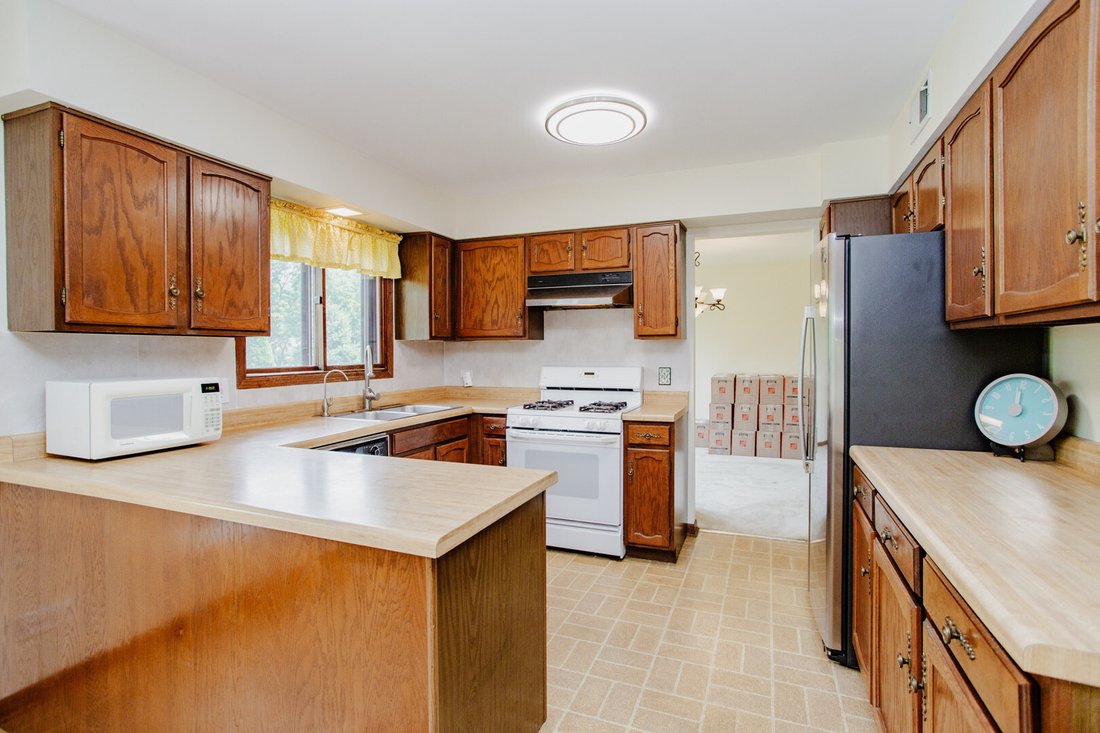House in Schaumburg, Illinois, United States 5 - 18532994
