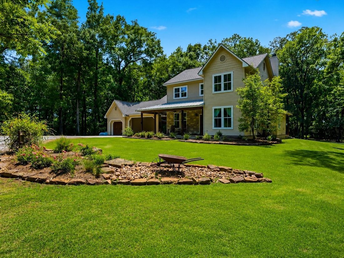 House in Montgomery, Texas, United States 1 - 18532684