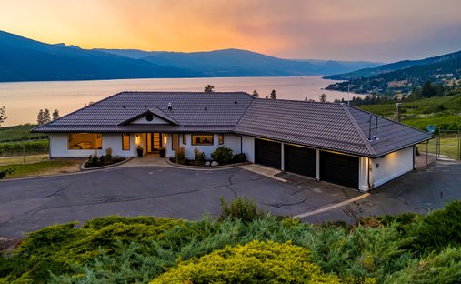 House in Lake Country, British Columbia, Canada 1