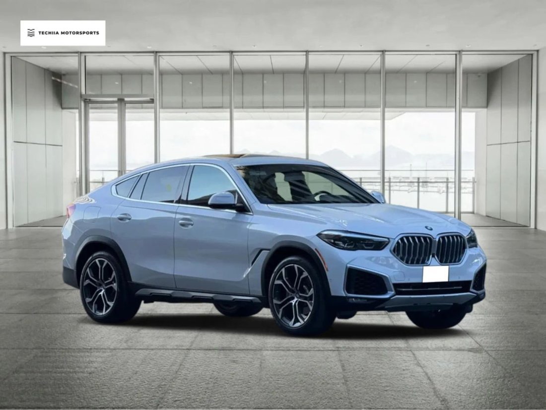 Suv in Inglewood, CA, United States 3 - 16484862
