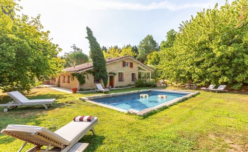 House in Hôtel de Ville-Quinconce-Saint Seurin-Fondaudège, Bordeaux, France 1