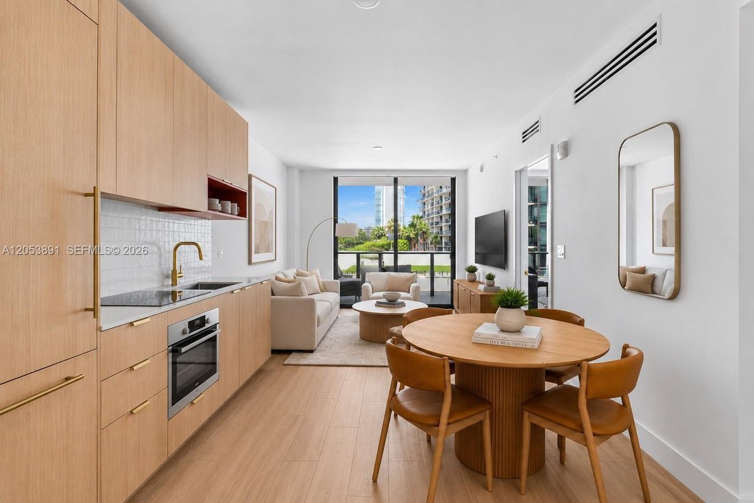 Condo in Miami, Florida, United States 5 - 18536120