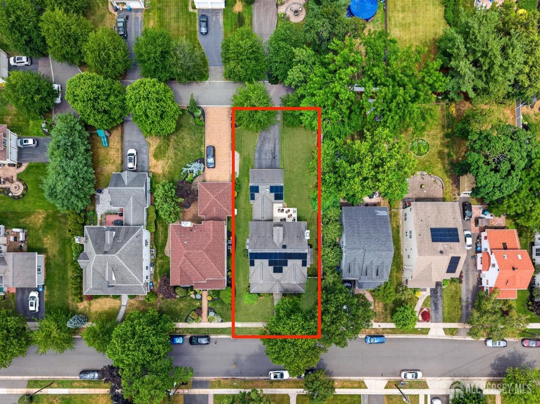 House in Metuchen, New Jersey, United States 3 - 18353802