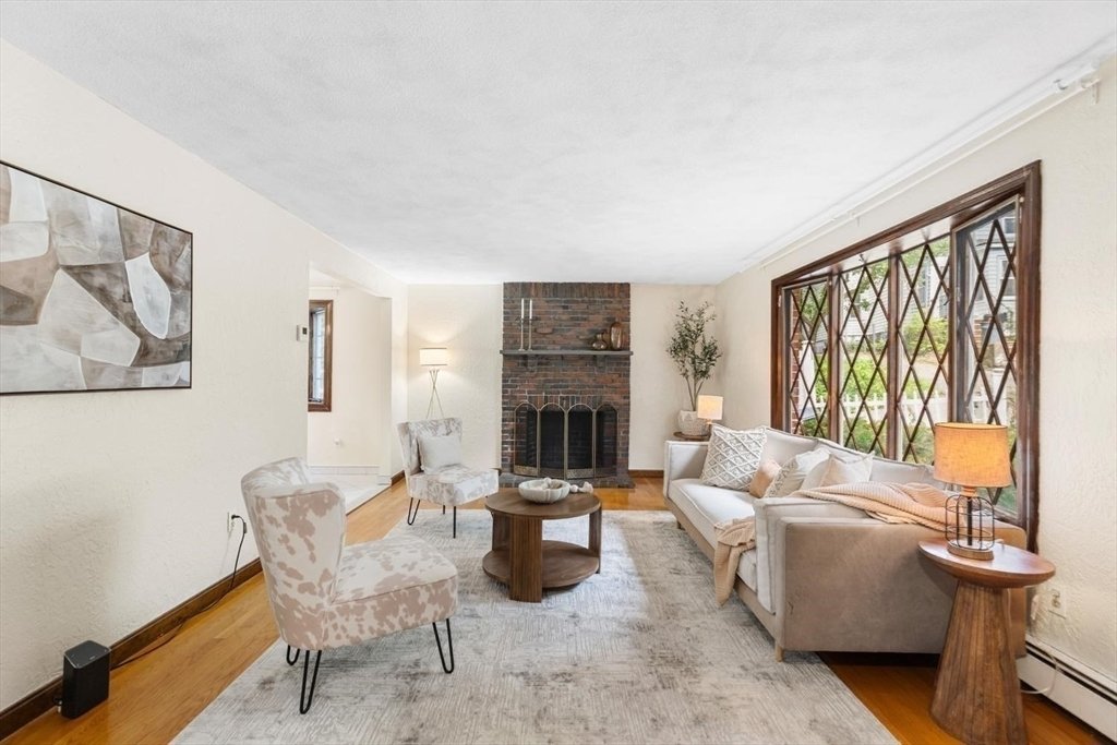 House in Malden, Massachusetts, United States 5 - 18272395