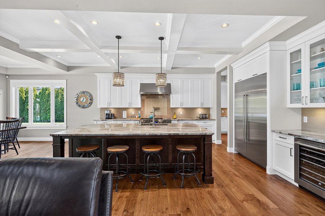 House in Kelowna, British Columbia, Canada 4 - 18533844