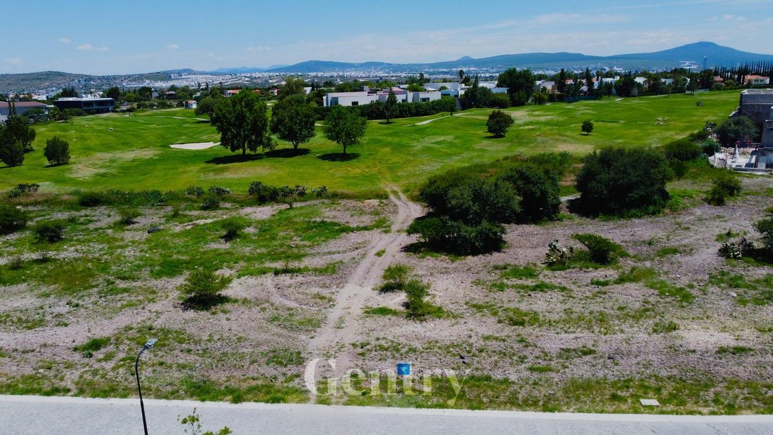 Land in Santiago de Querétaro, Querétaro, Mexico 4 - 18533229